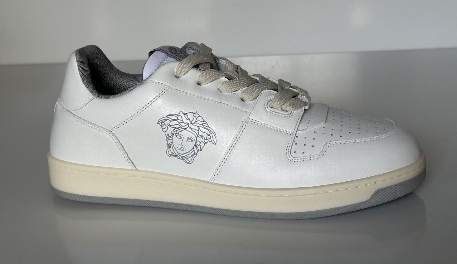 Versace Medusa Men’s White Leather Sneakers 10 US (43 Euro) 1013377 IT NIB $700