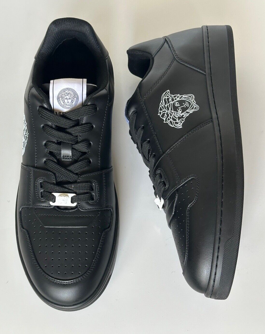 Versace Medusa Men’s Black Leather Sneakers 10 US (43 Euro) 1013377 IT NIB $700