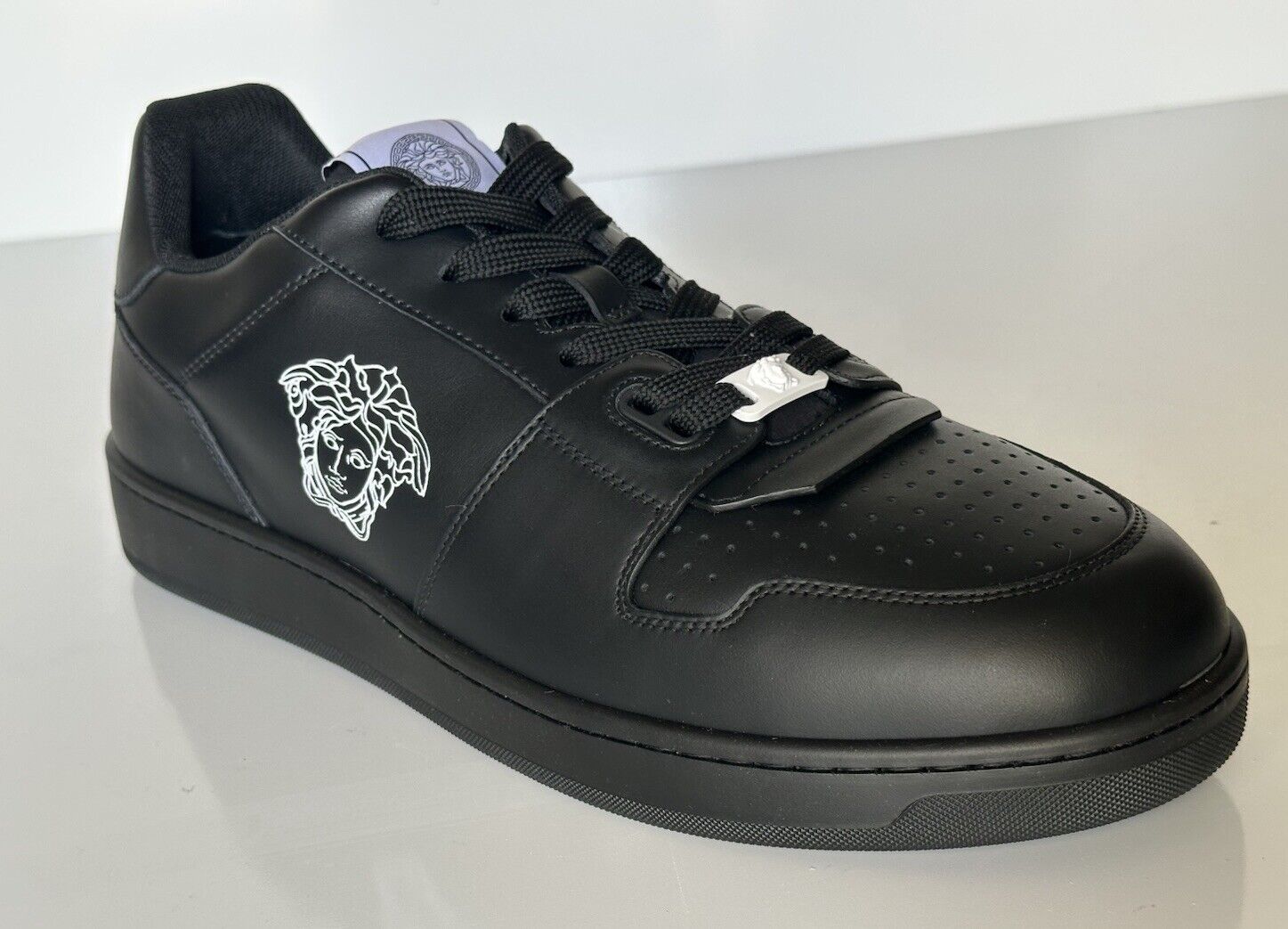 Versace Medusa Men’s Black Leather Sneakers 10 US (43 Euro) 1013377 IT NIB $700