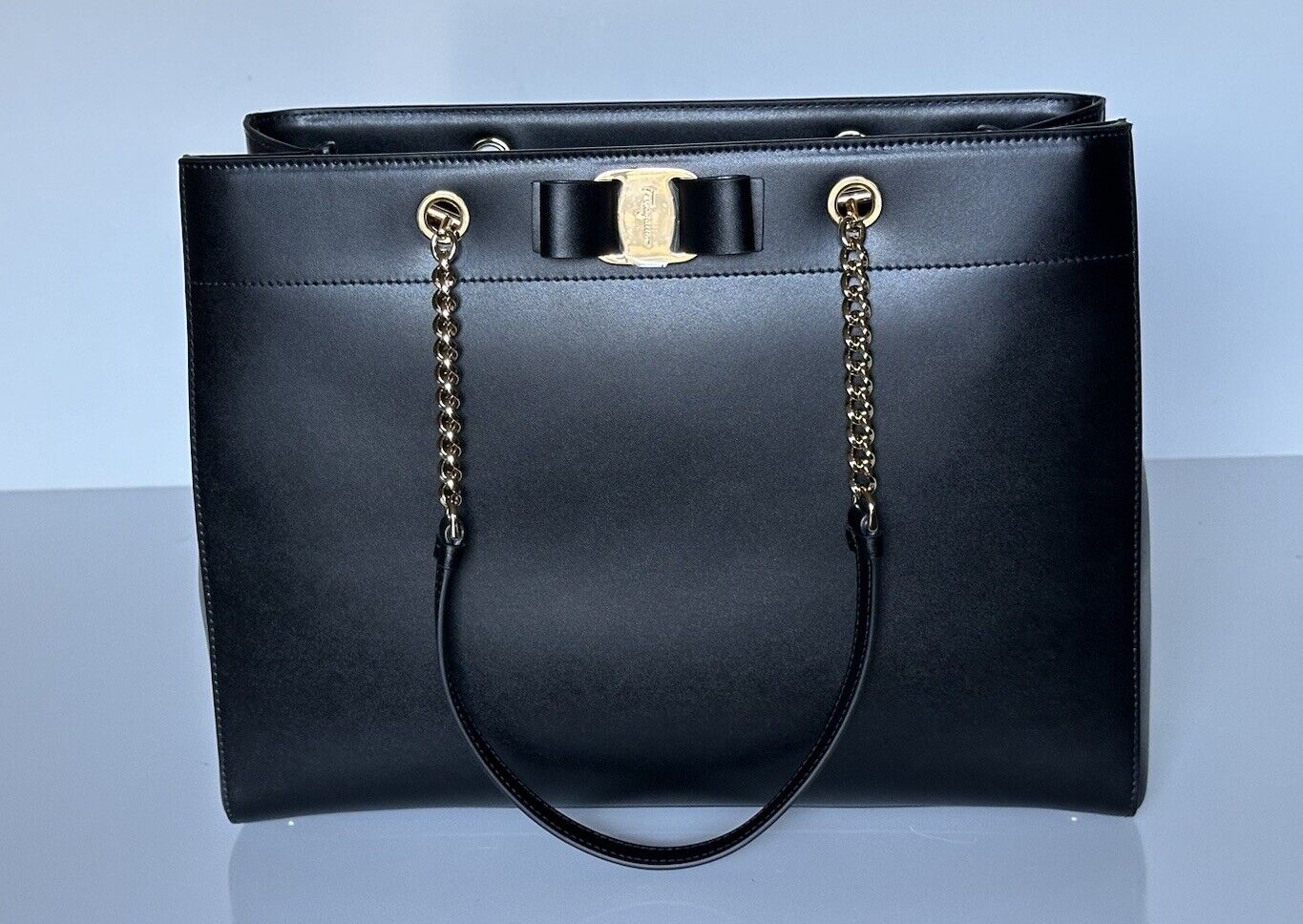 Salvatore Ferragamo Leather Tote Shoulder Bag Black 0753248 IT New $1590