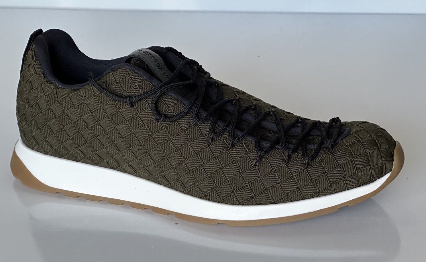 Bottega Veneta Men's Scar Tex Khaki Sneakers 8.5 US (41.5) 609915 3349 NIB $790