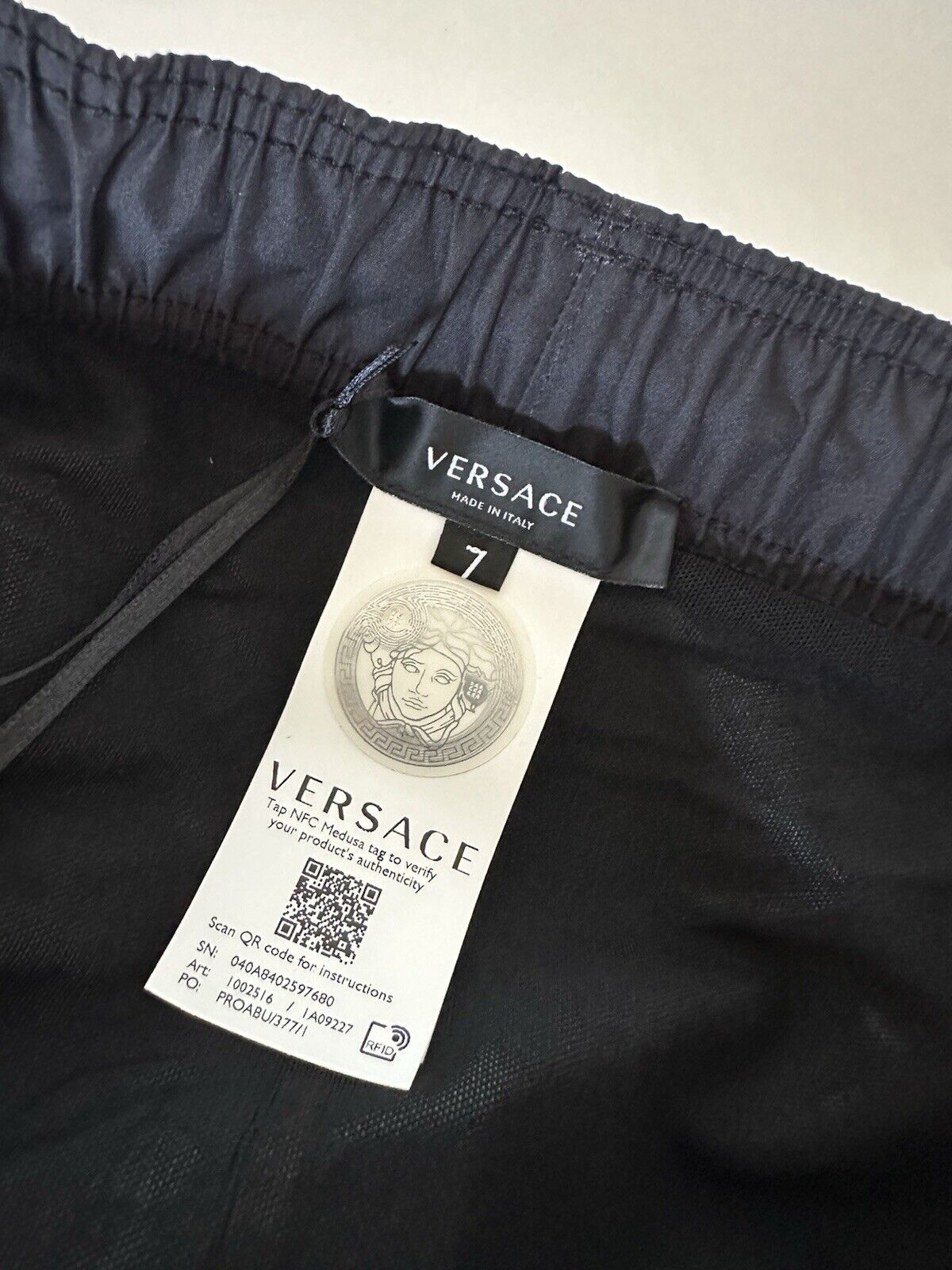 Versace Logo Men's Black Swim Shorts Size 7 (36”) IT 1002516 Italy NWT $475