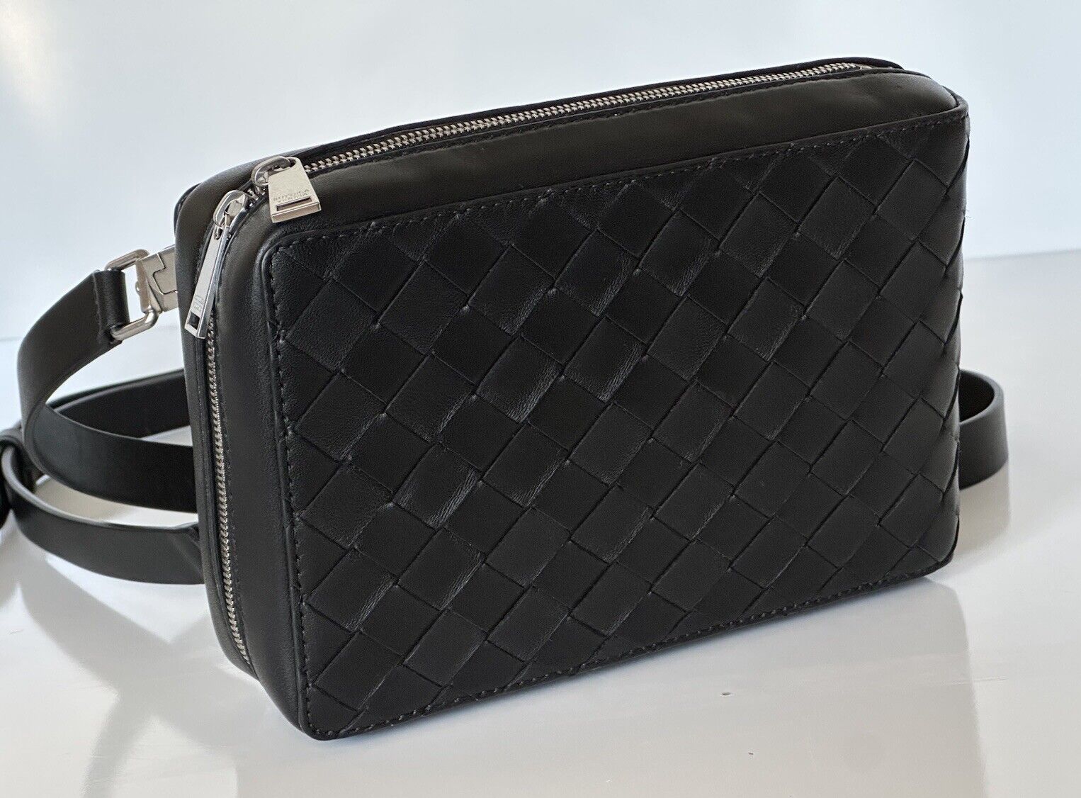 Bottega Veneta Intrecciato Black Leather Vertical Bag Italy 592692 NWT $1850