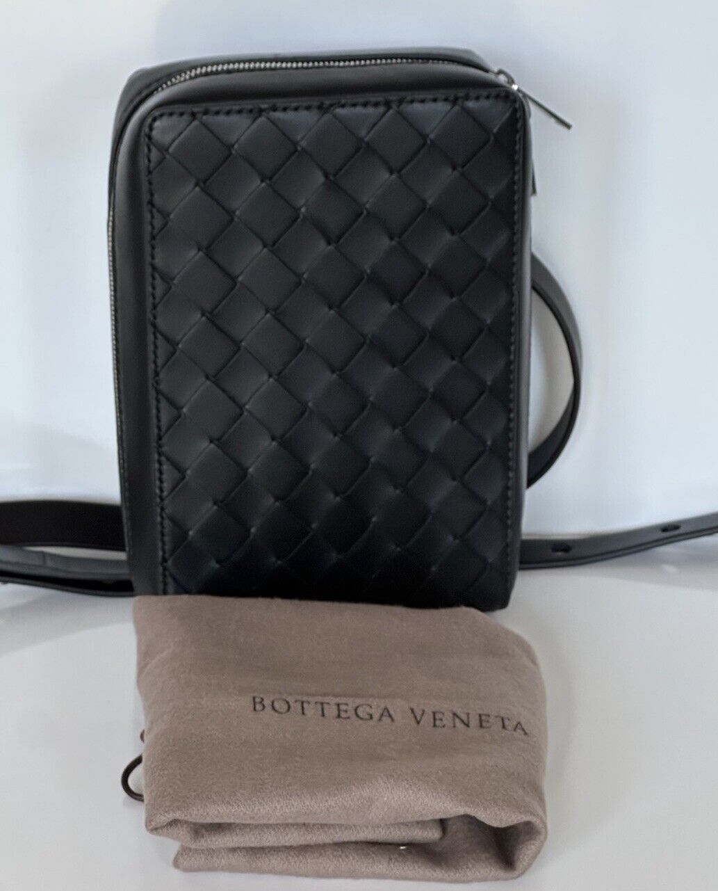 Bottega Veneta Intrecciato Black Leather Vertical Bag Italy 592692 NWT $1850