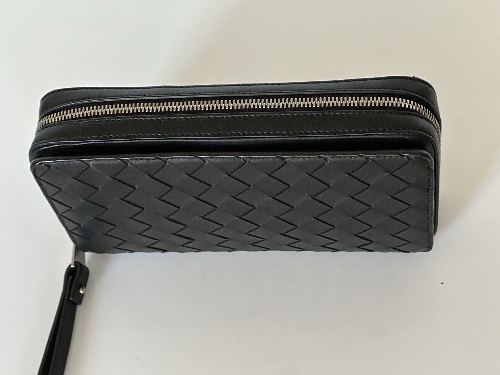 Bottega Veneta Intrecciato Black Multi-functional Leather Case 593321 NWT $1400