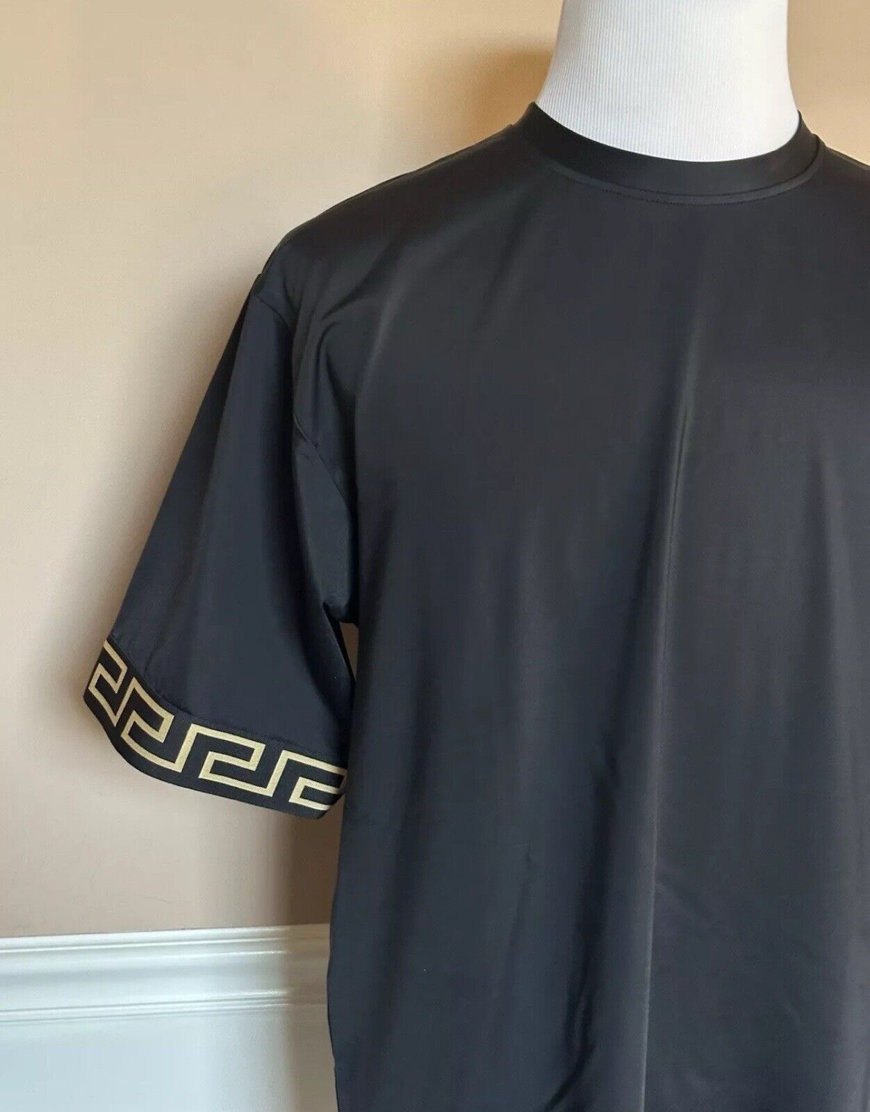 Versace Greek Key Logo Black T-Shirt Large (50 Euro) Italy 1004079 NWT $475