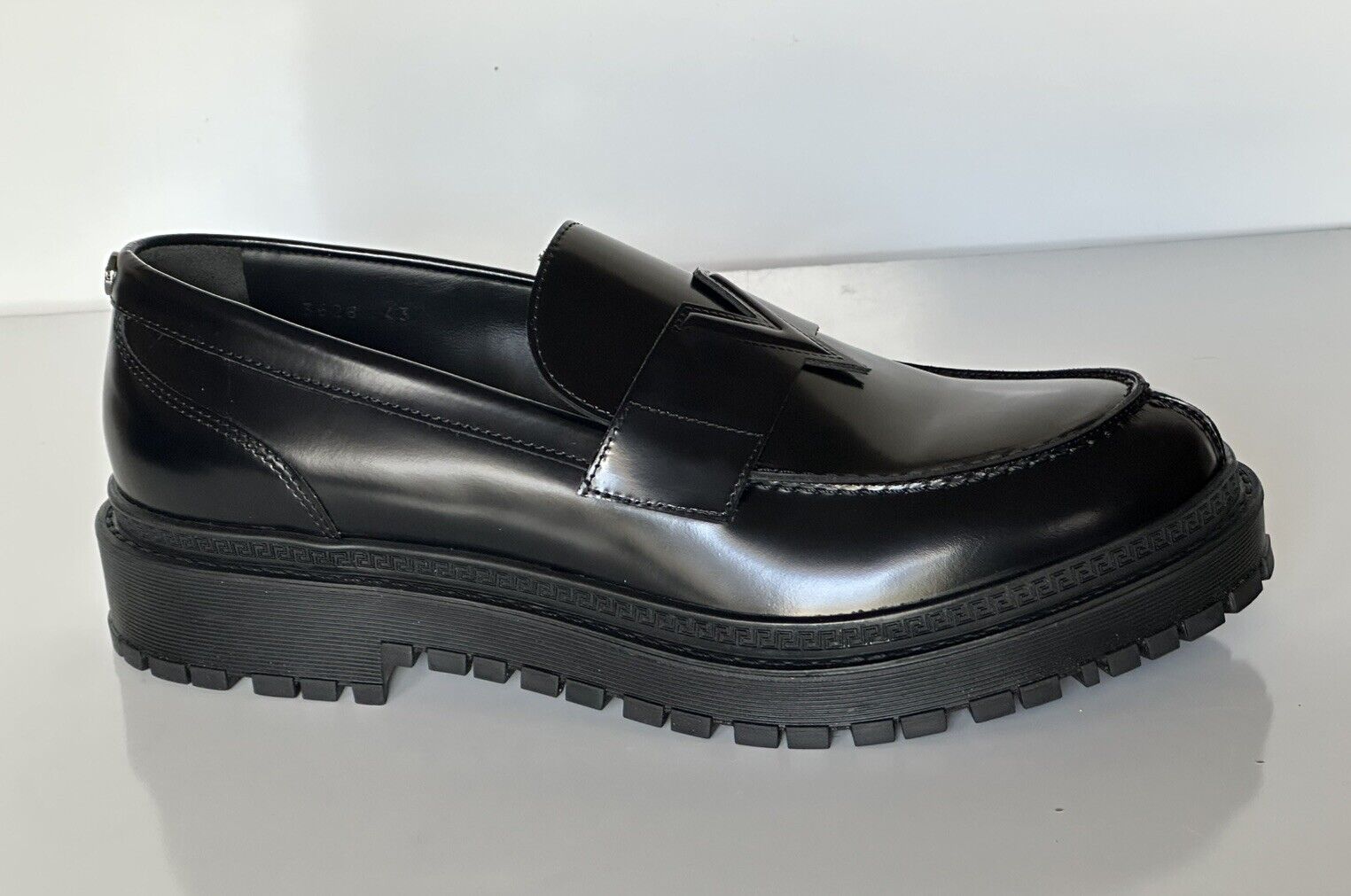 VERSACE Men's Black Leather Loafers Shoes 10 US (43 Euro) 1013628 Italy NIB $675