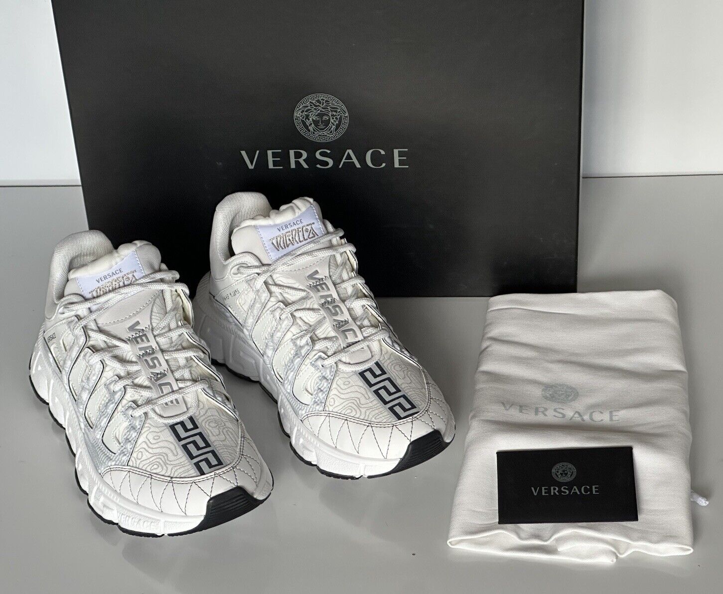 Versace Women’s Trigreca Barocco Sneakers White 8.5 (38.5 Eu) IT 104182 NIB $950