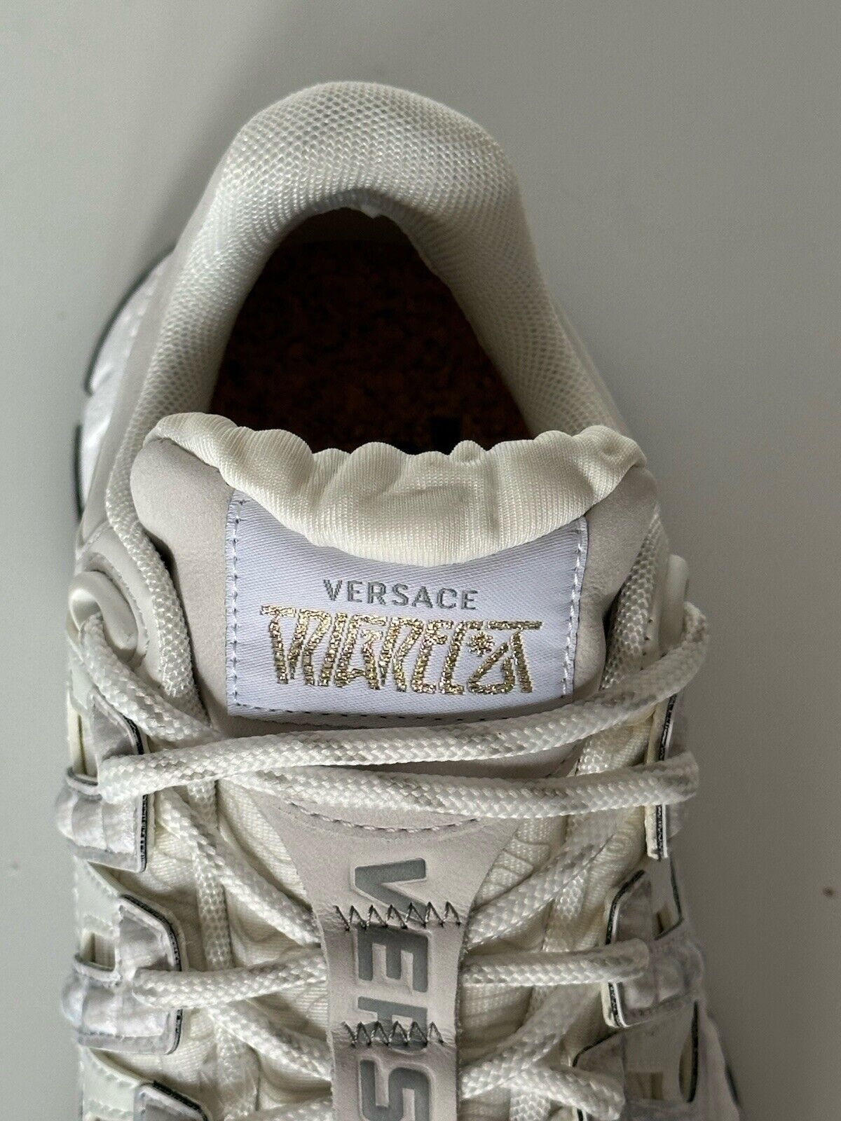 Versace Women’s Trigreca Barocco Sneakers White 8.5 (38.5 Eu) IT 104182 NIB $950