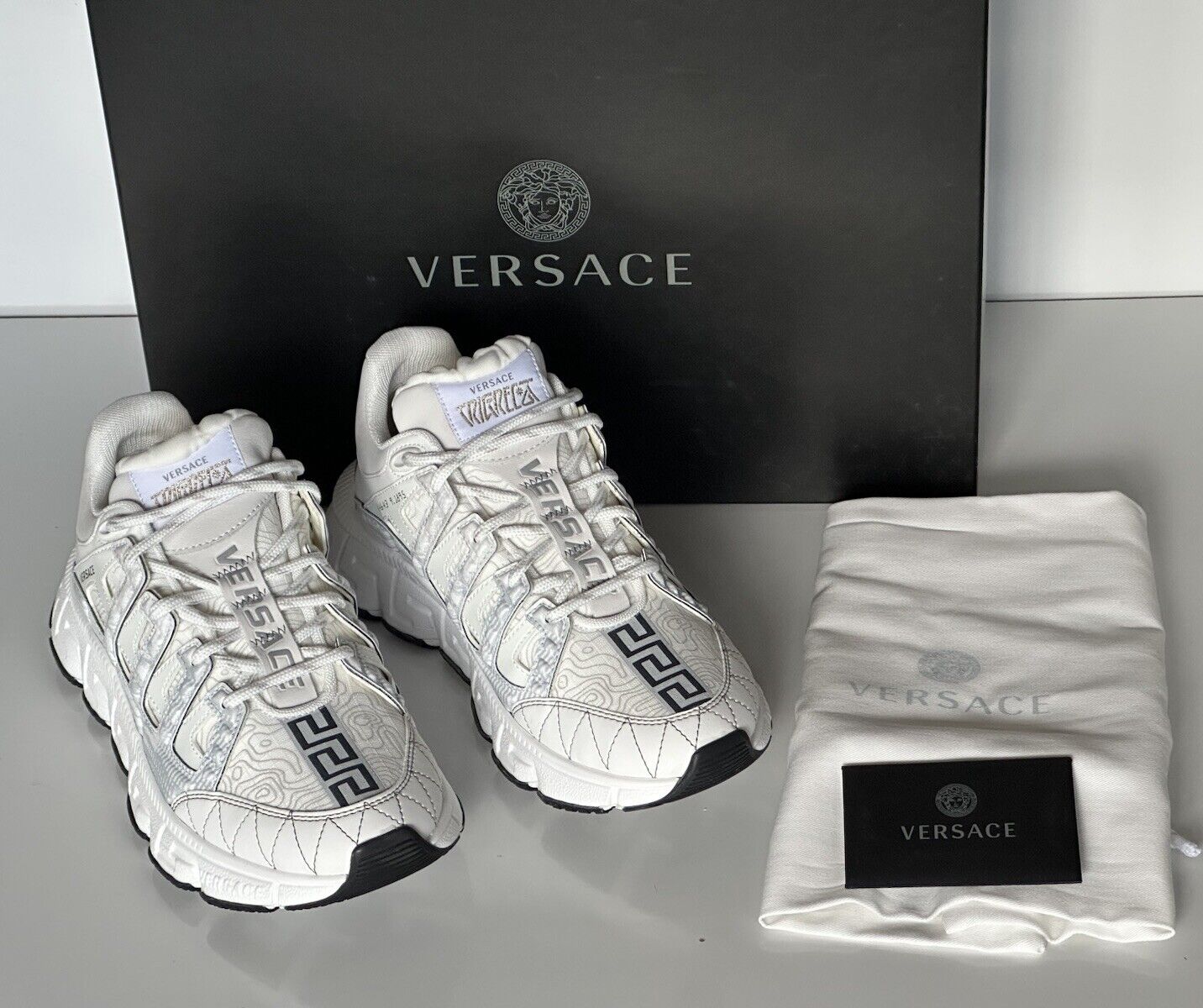 Versace Women’s Trigreca Barocco Sneakers White 8 (38 Eu) IT 104182 NIB $950