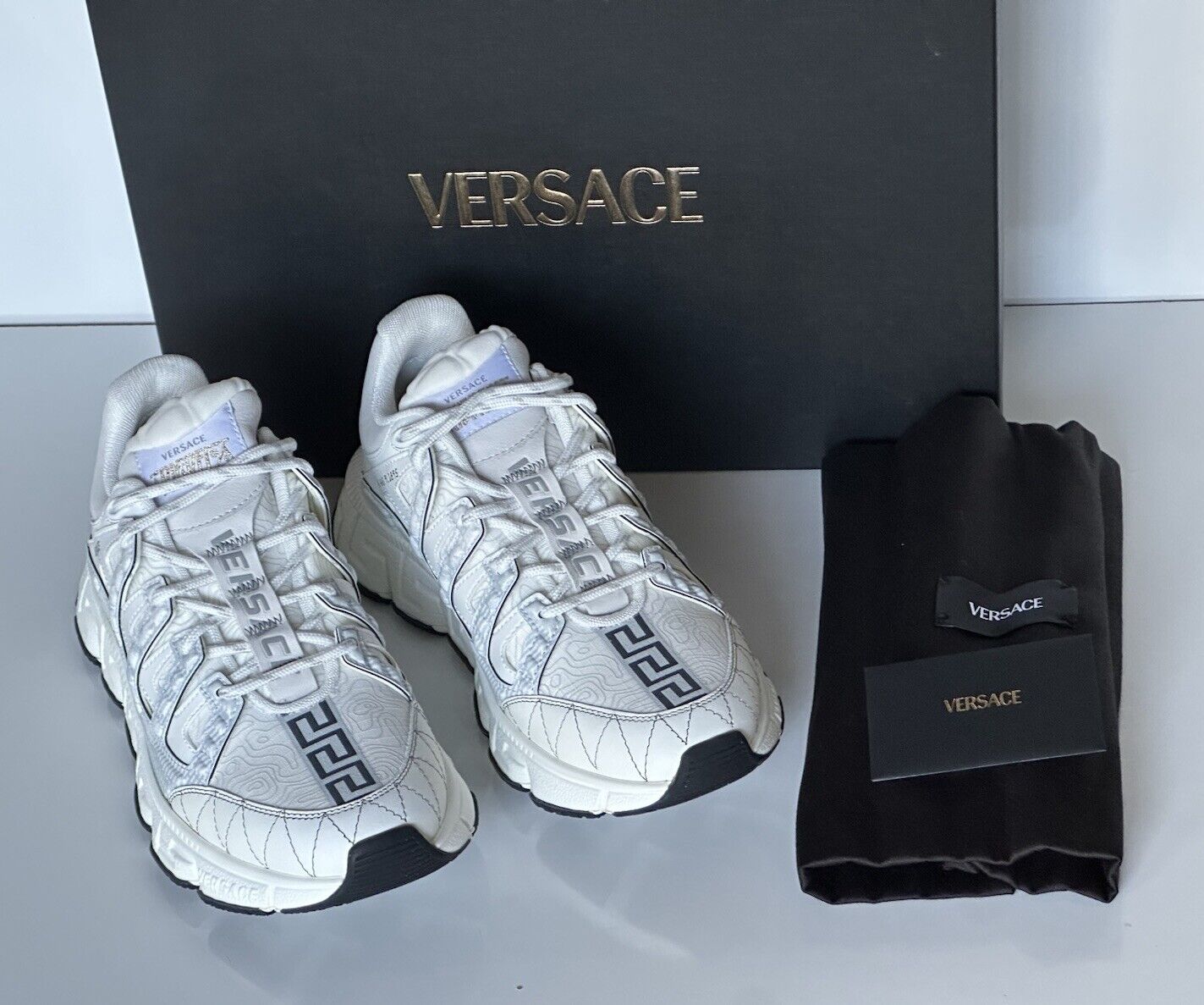 Versace Women’s Trigreca Barocco Sneakers White 9.5 (39.5 Eu) IT 104182 NIB $950