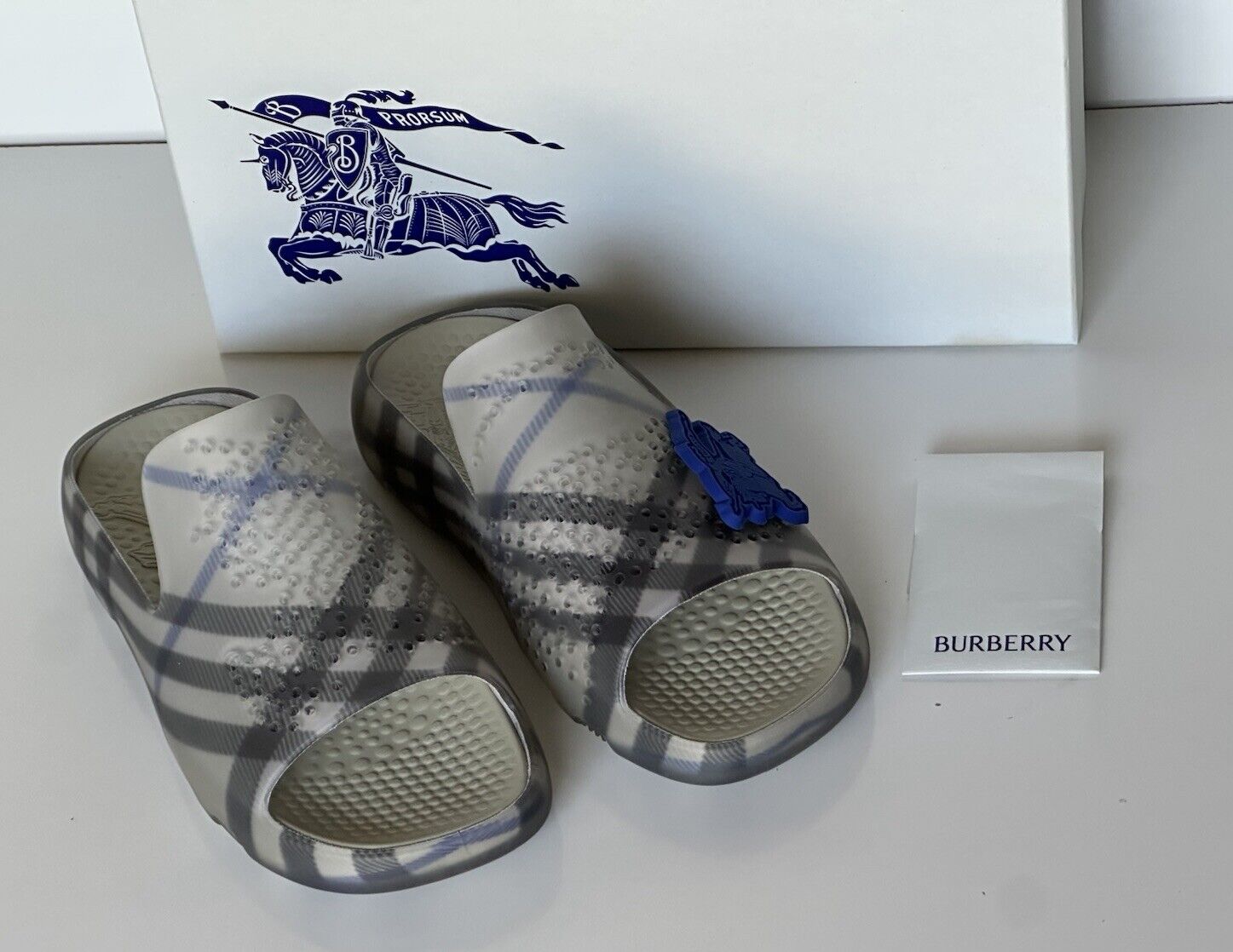 Burberry Mens Stingray Rubber Lichen IP Check Sandals 9 US (42) 8088962 NIB $550