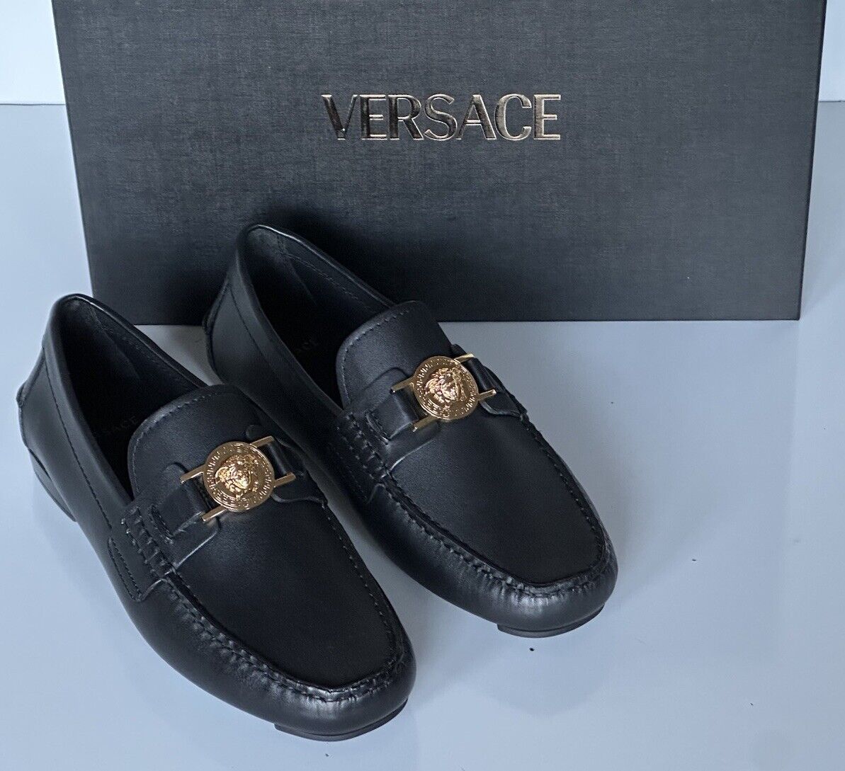 VERSACE Medusa Men's Black Leather Driver Shoes 6.5 US (39.5 Euro) DSU6014S NIB