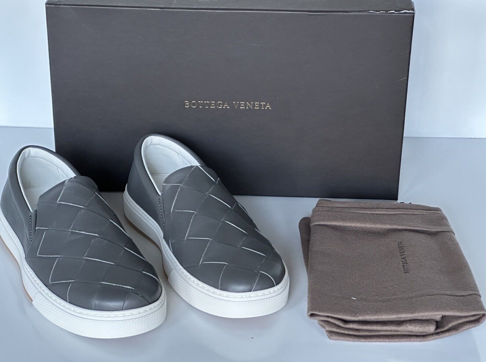 Bottega Veneta Men’s Intrecciato Calf Leather Gray Shoes 6 US 608751 NIB $760