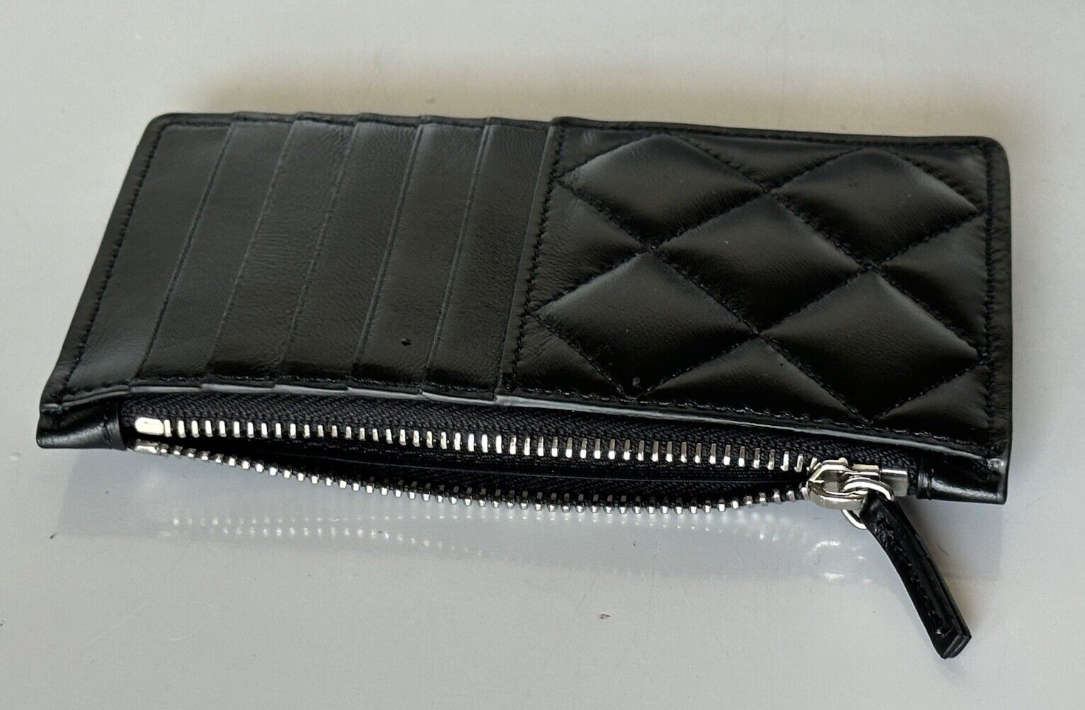 Versace Medusa Head Quilted Black Leather Zipper Card Wallet 1013357 NWT $350