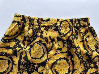 Versace Barocco Print Logo Women’s Silk Black/Gold Shorts 1 US AUD05063 NWT $625