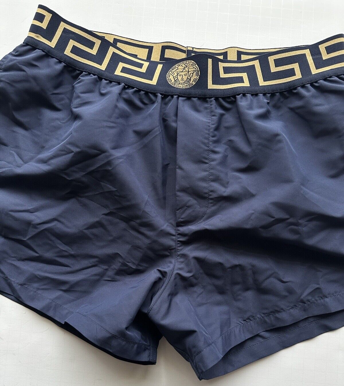 Versace Greek Key Logo Men's Blue Swim Shorts Size 4 (30”) ABU01022 NWT $325