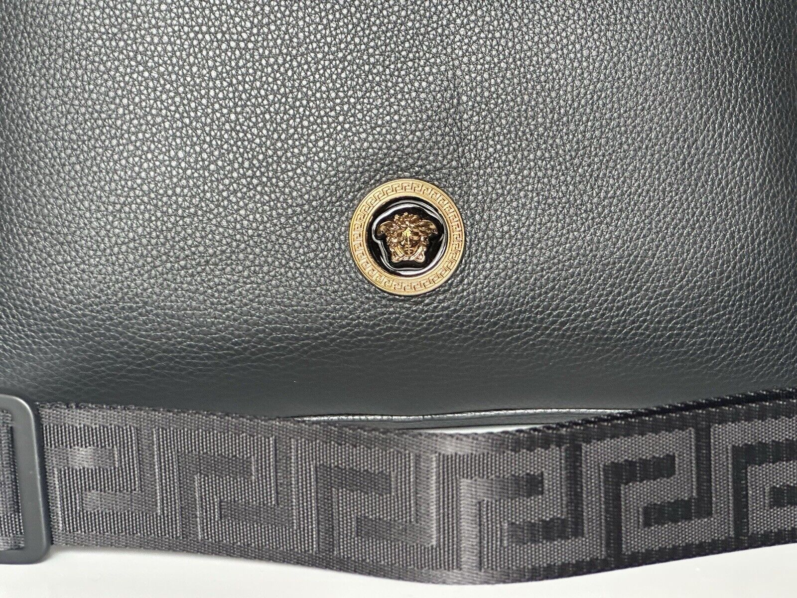 Versace Grainy Calf Leather Black Briefcase Bag Italy 1013360 NWT $1400