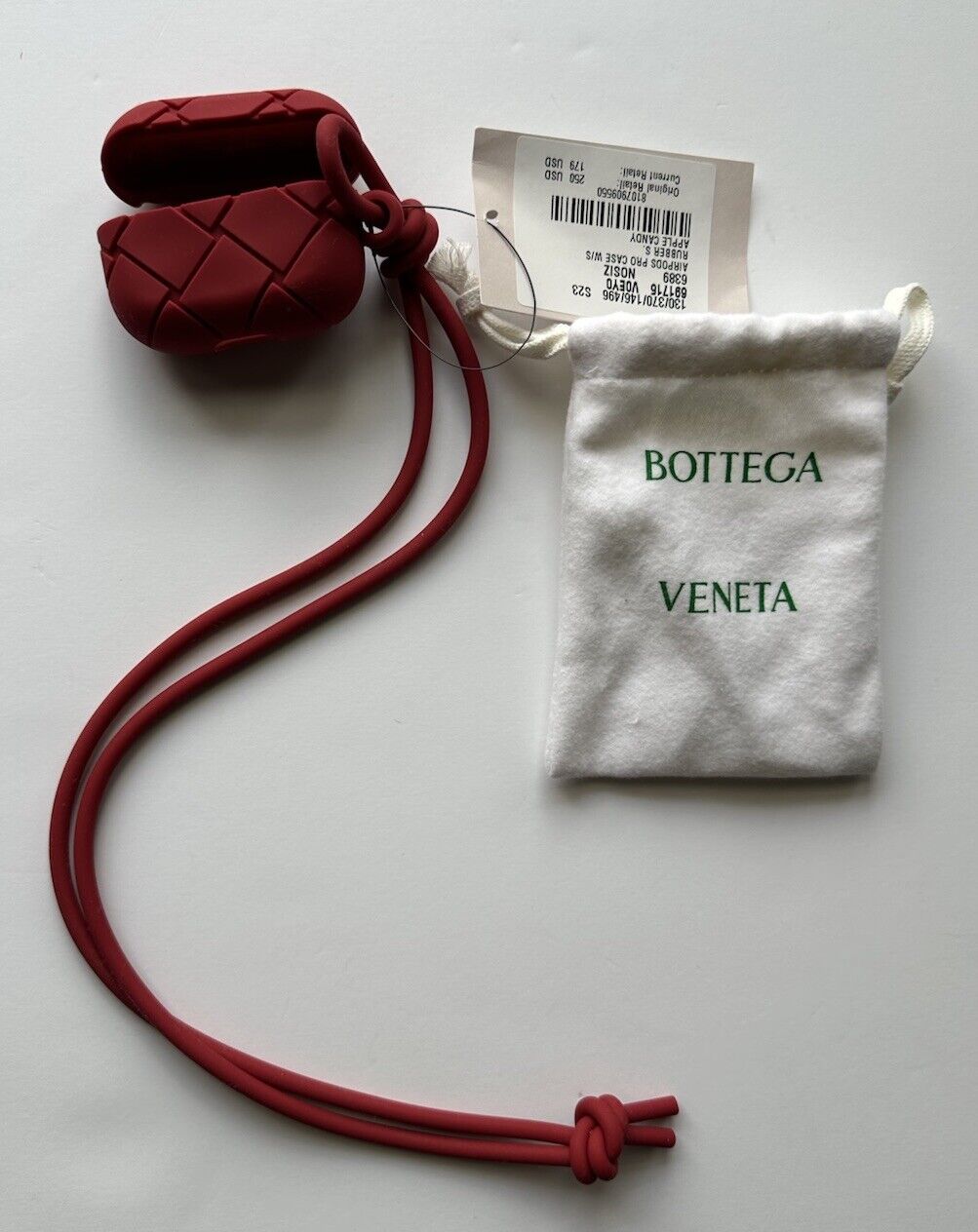 Bottega Veneta Intrecciato AirPod Pro Rubber Case/Strap Dark Red 691715 NWT $250