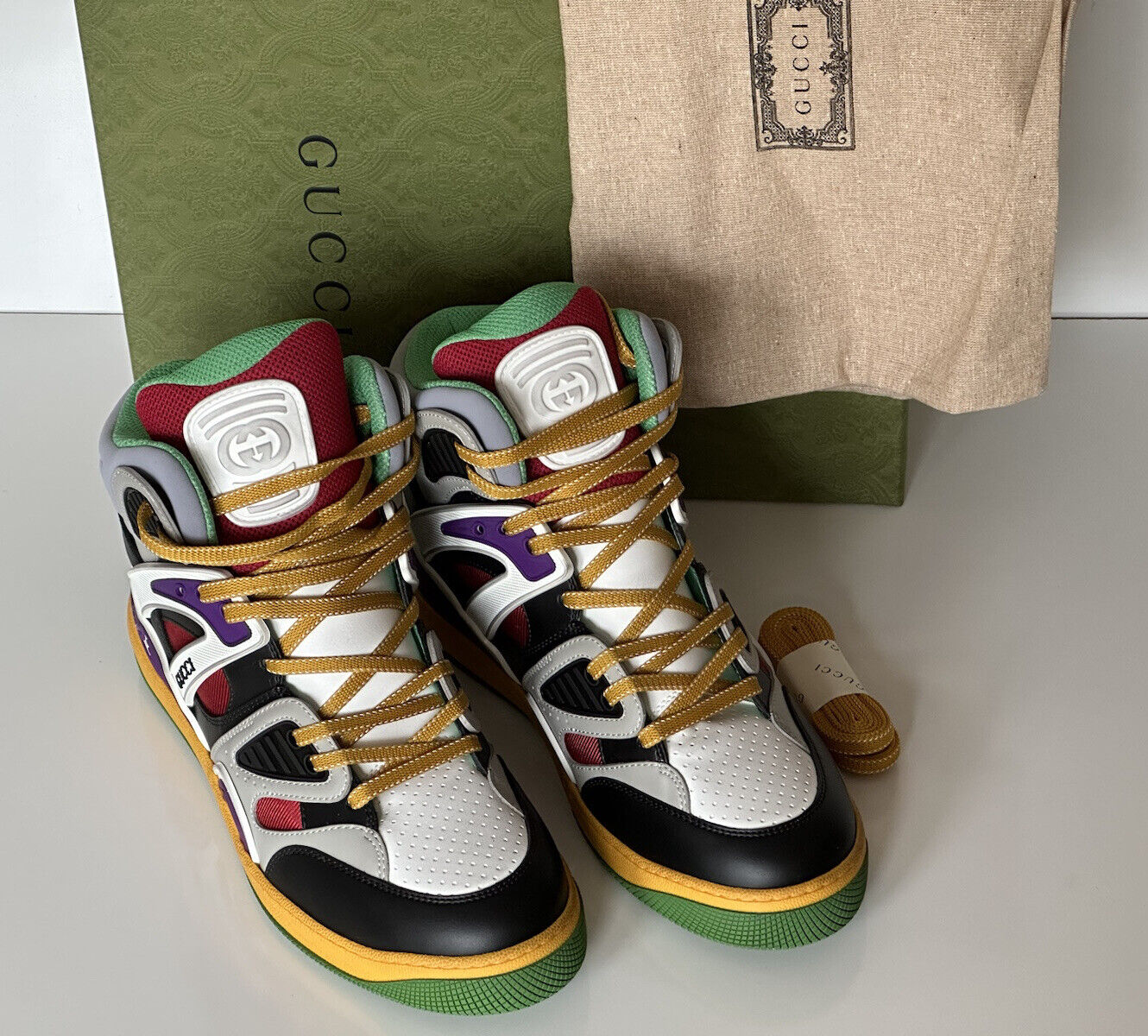 NIB Gucci Basket Demetra Leather  High-top Sneakers 12.5 US (Gucci 12) 661303 IT