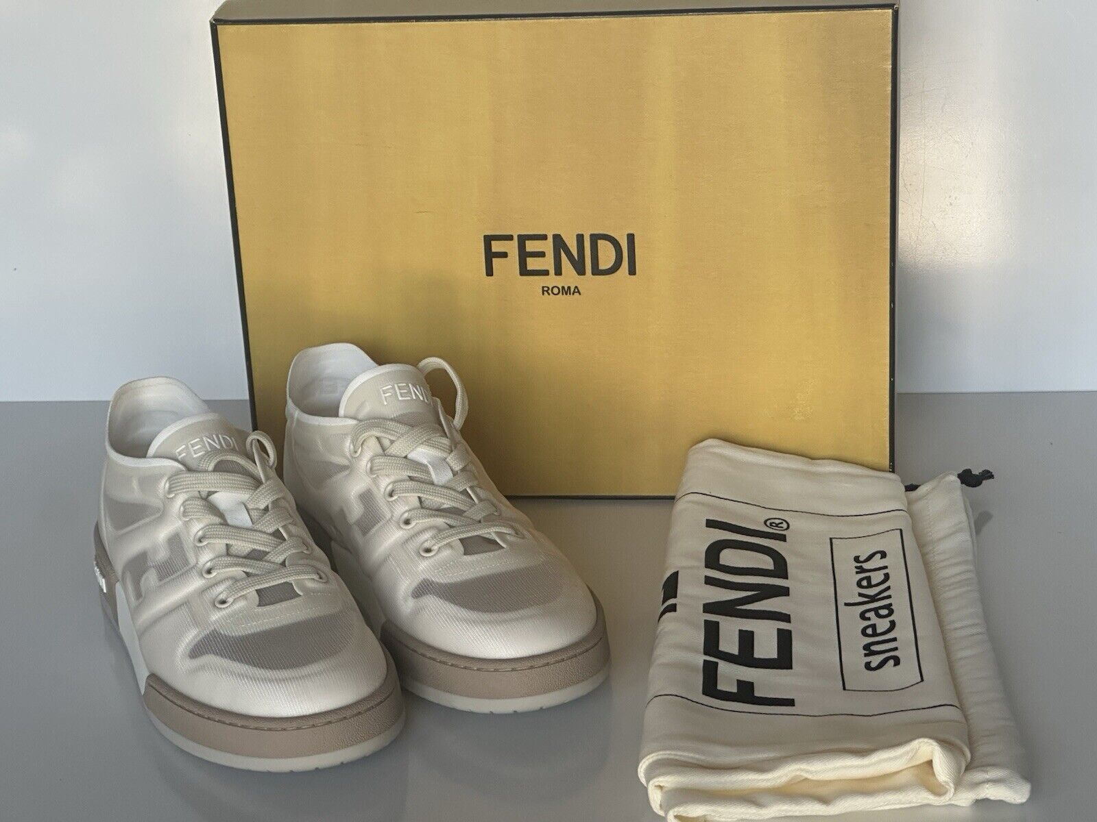 Fendi Mesh Women's White Low Top Sneakers 9 US (39 Euro) 8E8415 Italy NIB