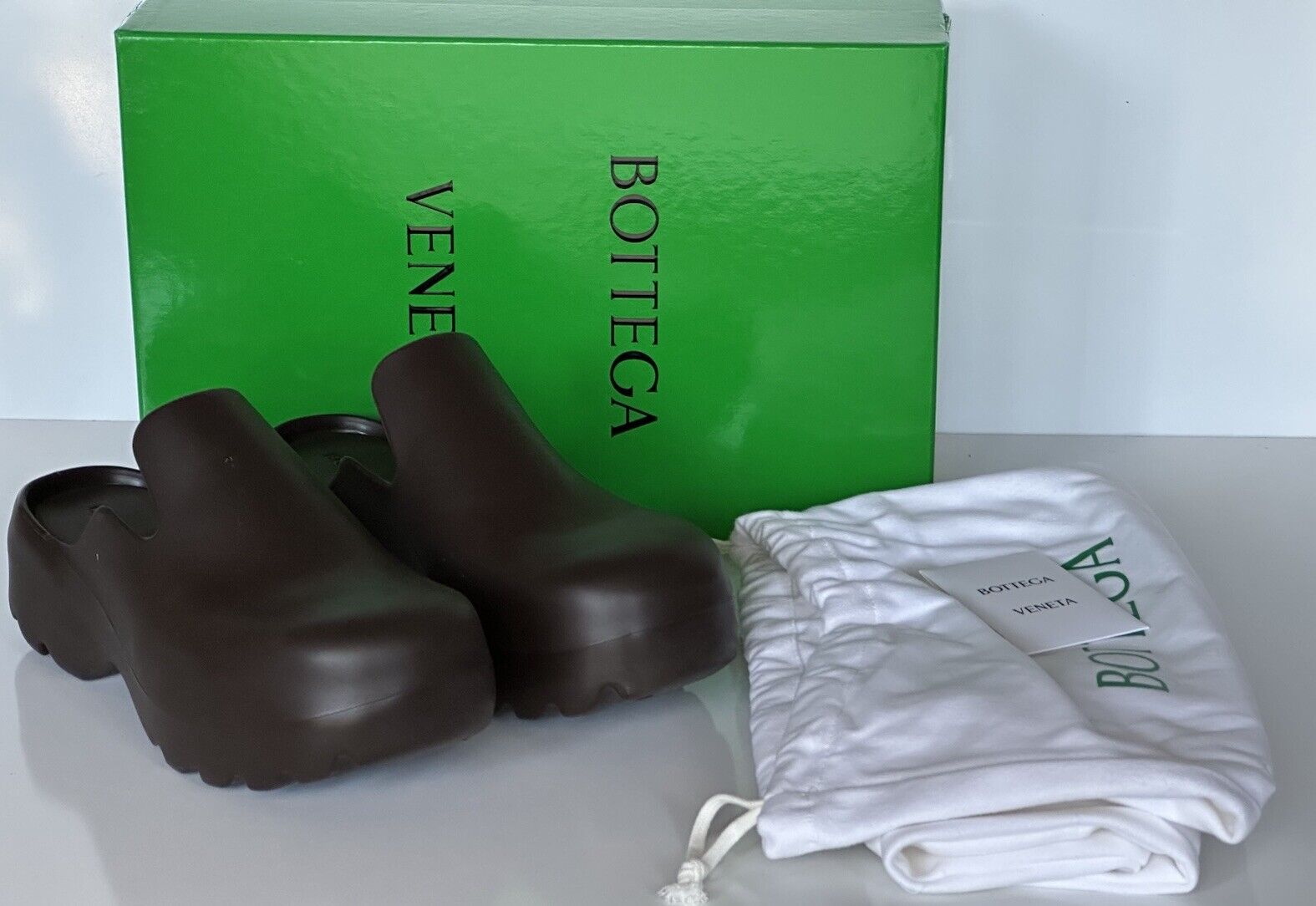 Bottega Veneta Rubber Fondant Sandals Clogs 10 US (43 Euro) 690102 NIB $650