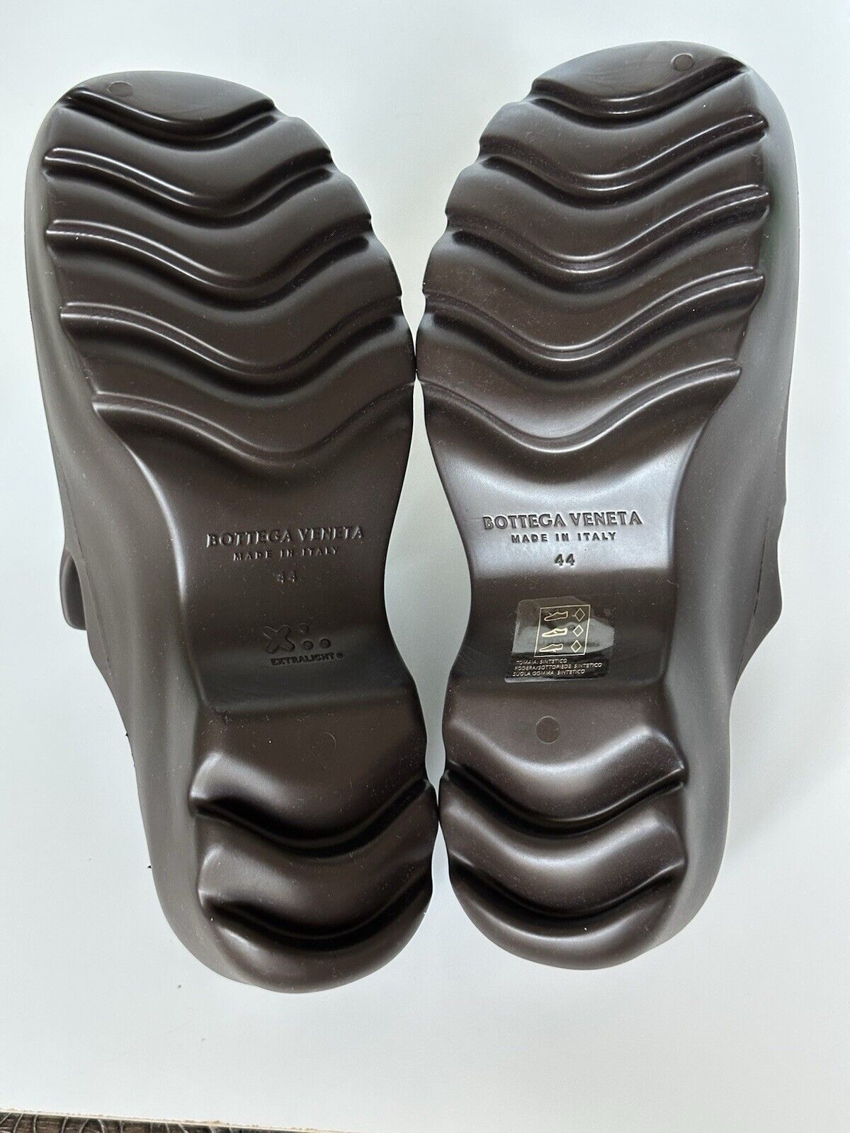 Bottega Veneta Rubber Fondant Sandals Clogs 10 US (43 Euro) 690102 NIB $650