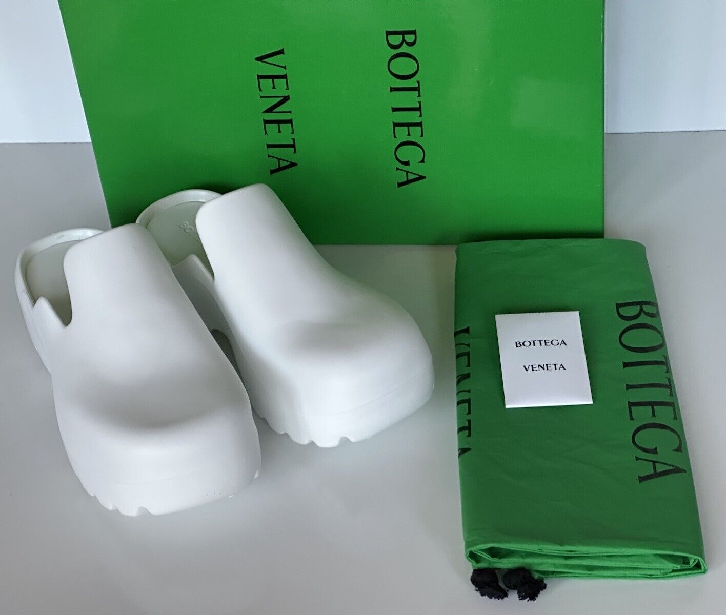 Bottega Veneta Rubber White Slipper Sandals Clogs 11 US (44 Eu) 690102 NIB $650