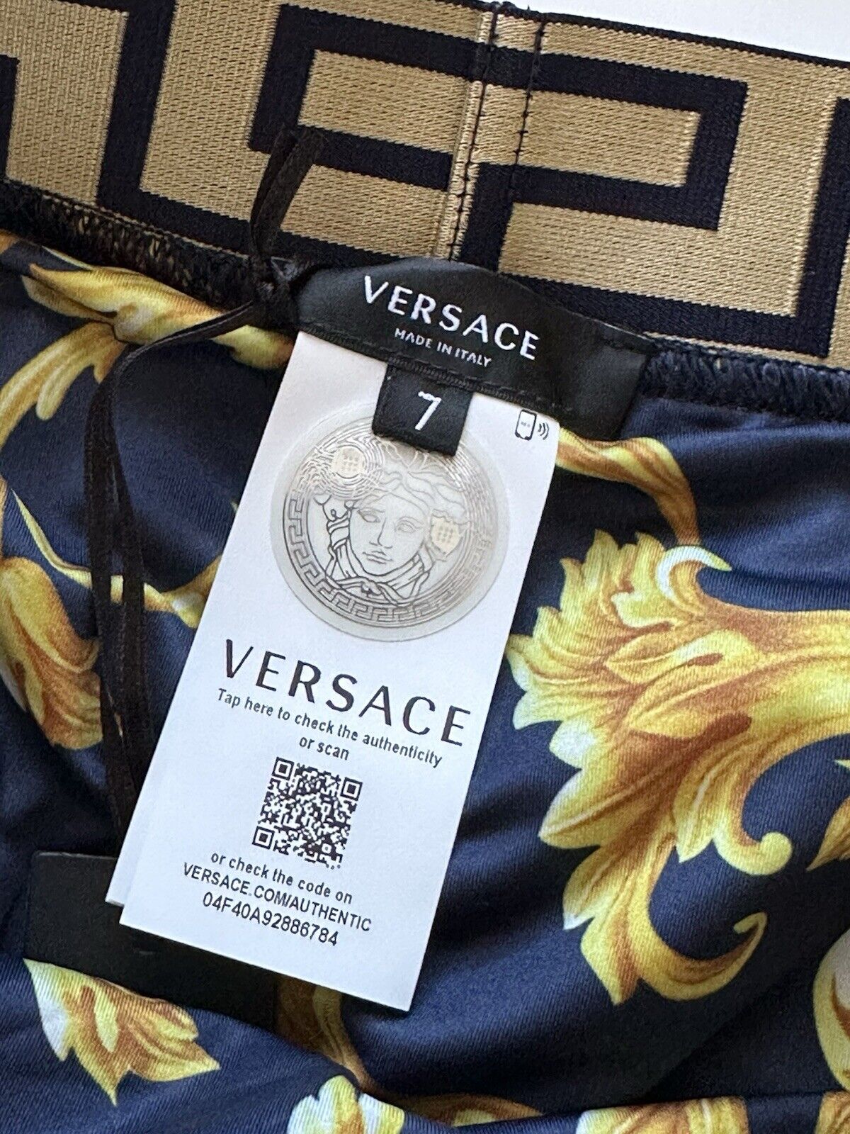 Versace Greek Key Logo Men's Blue Swim Shorts Size 7 (34”) ABU01022 NWT $325