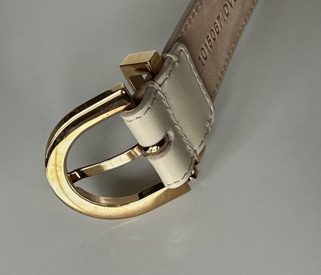 Versace Light Sand/Gold Calf Leather Belt 75 (30) Italy 1015067 NWT