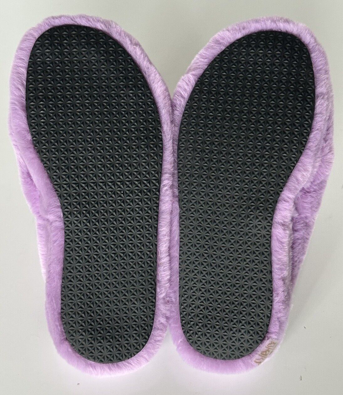 VERSACE Medusa Women's Lavender Fur Slippers 7 US (37 Euro) Italy ZSL000008 NIB