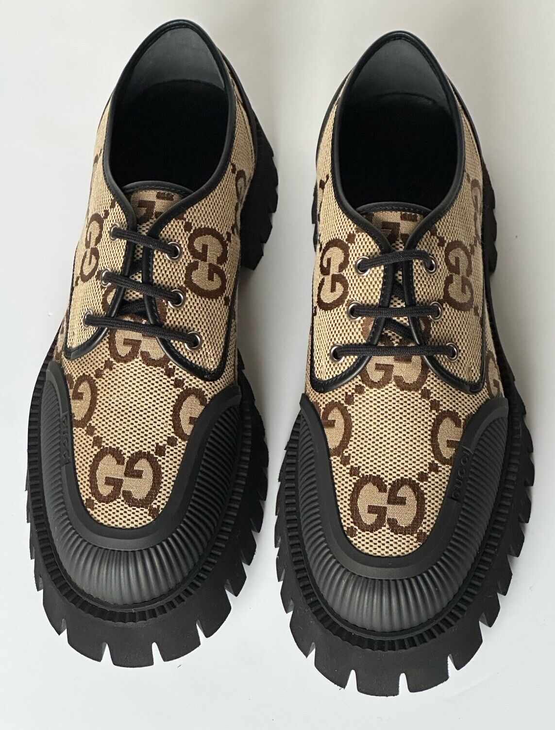 Gucci Men’s GG Logo Light-weight Shoes Black/Camel 10 US (9.5 Gucci) 699552 NIB