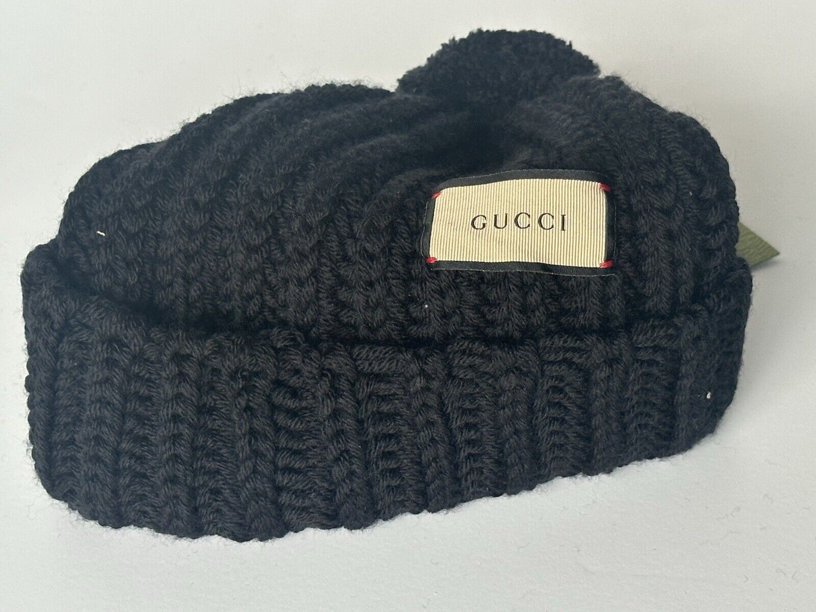 Gucci Women’s Knit Beanie Wool Hat Small (56 cm) Made in Italy 652656 NWT