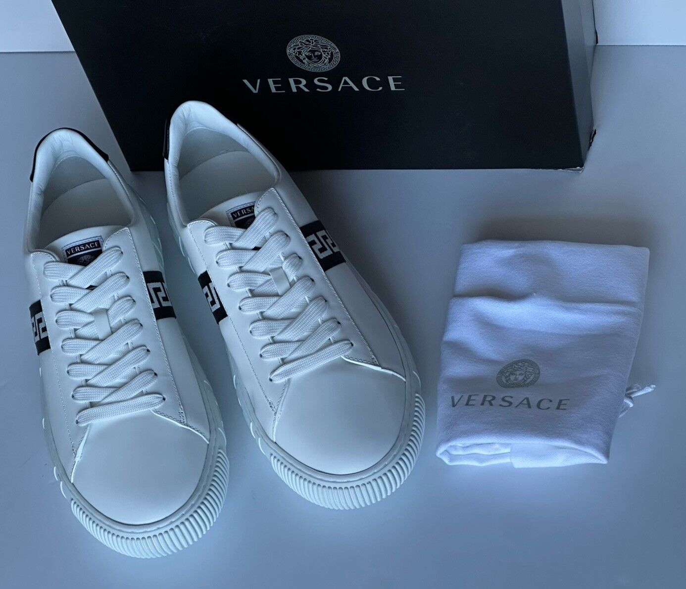 Versace Men's White Greca Key Leather Sneakers 13 US (46 Euro) Italy DSU8404