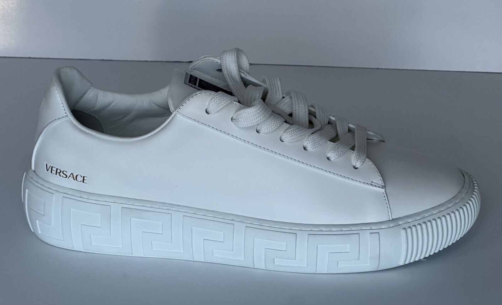 Versace Men's White Leather Sneakers 13.5 US (46.5 Euro) Italy DSU8404