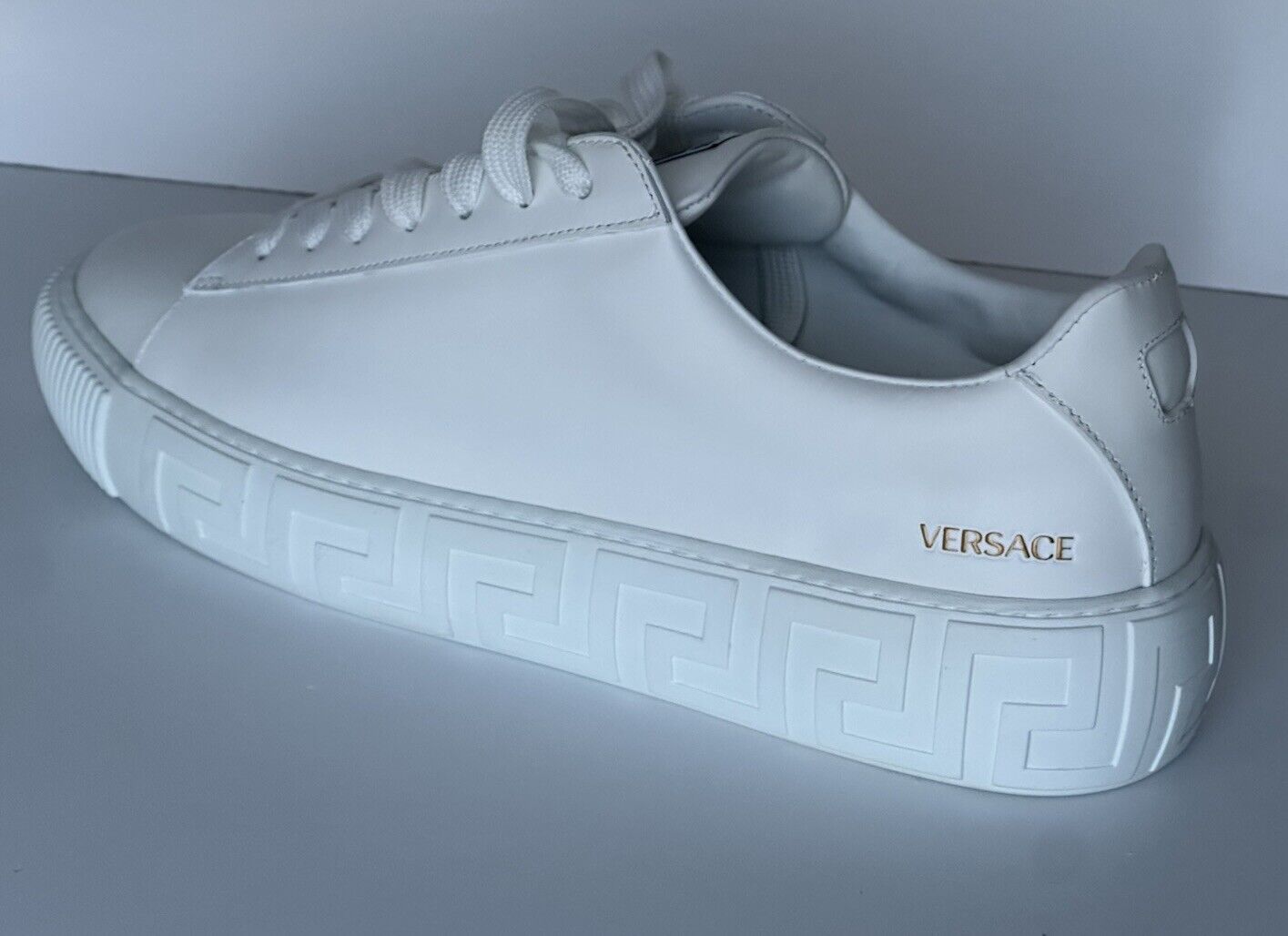 Versace Men's White Leather Sneakers 13.5 US (46.5 Euro) Italy DSU8404