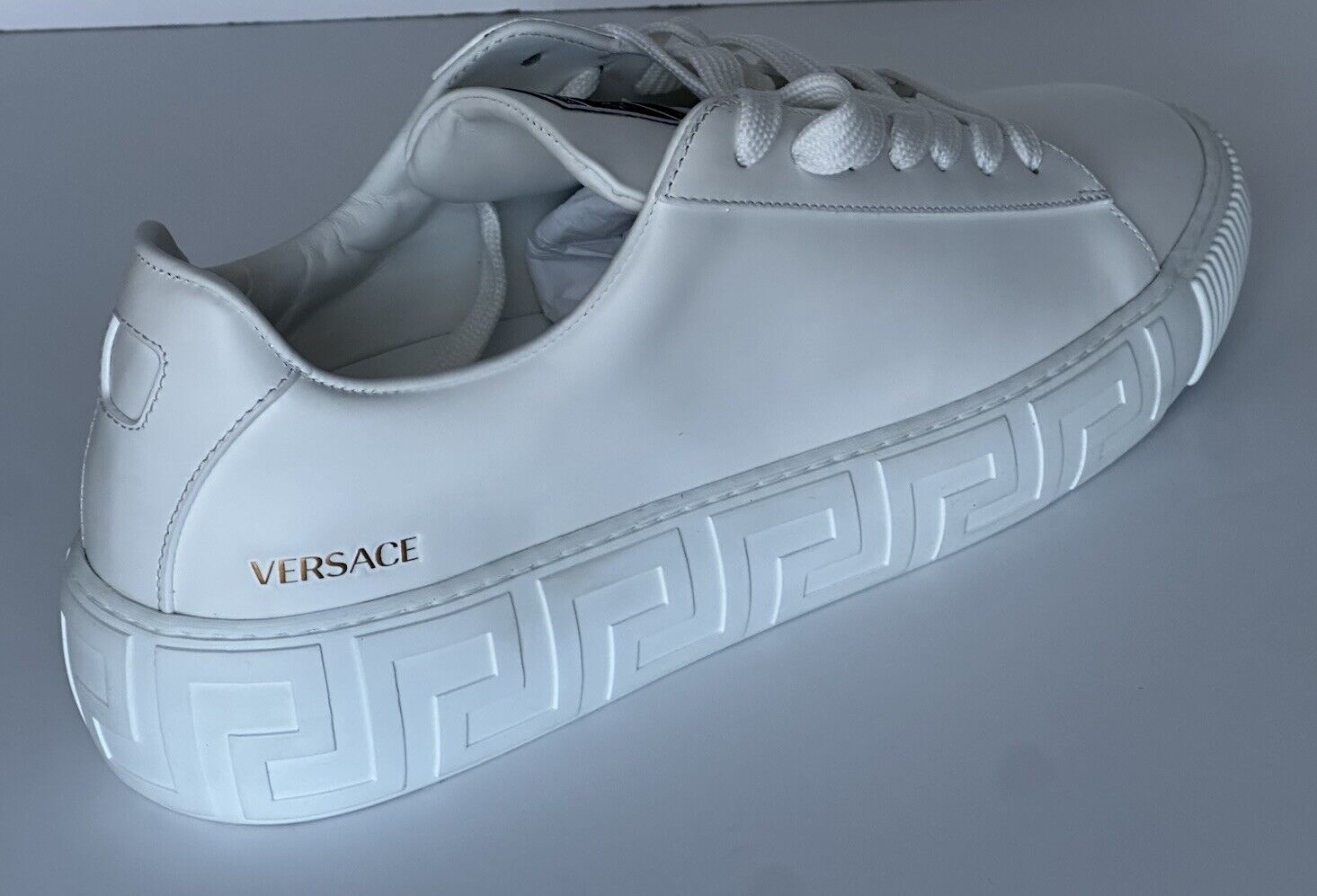 Versace Men's White Leather Sneakers 13.5 US (46.5 Euro) Italy DSU8404