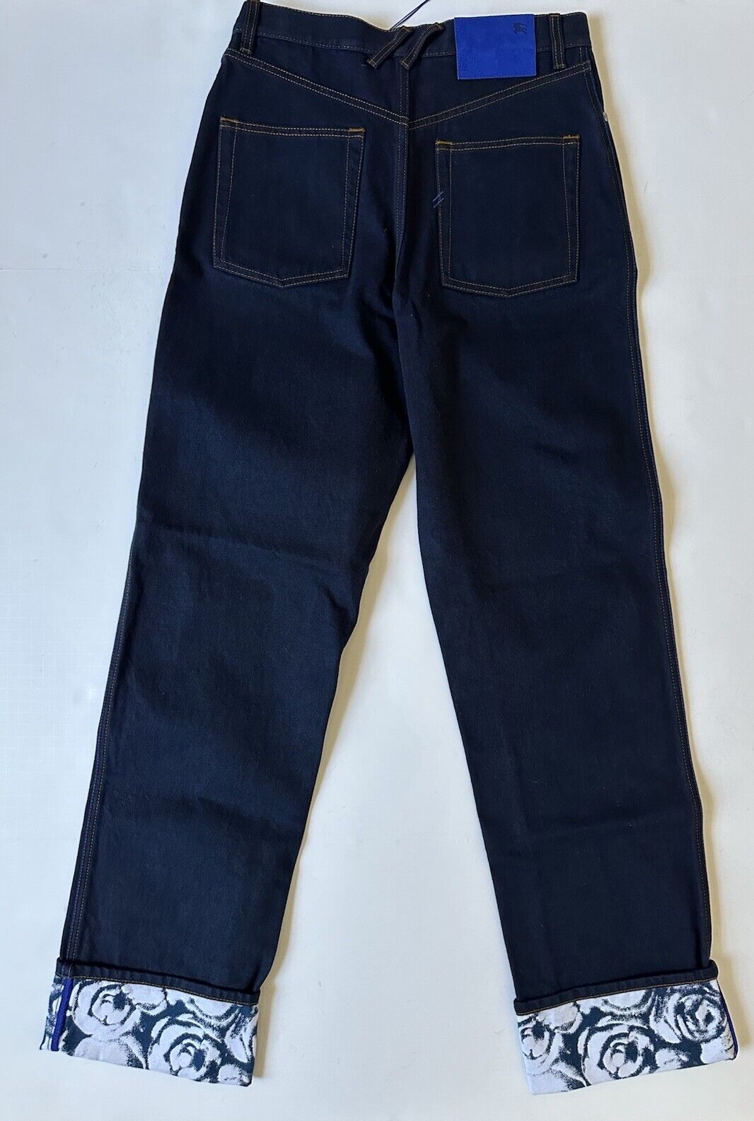 Burberry Women's Indigo Blue Jeans Size  28 Euro Made in Italy 8080778 NWT $1090