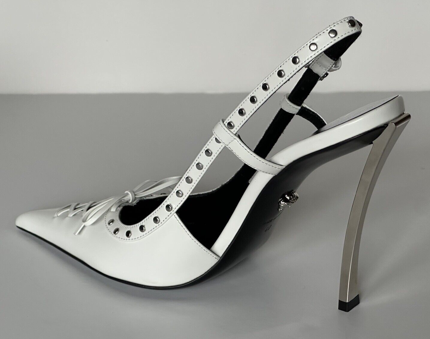 Versace Sling Back Women�s Leather Pump Shoes White 10 US (40 Eu) 1008205 $1575