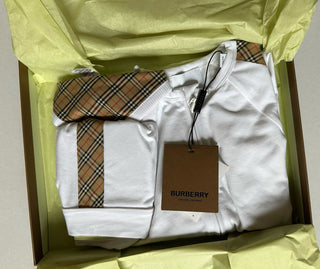 Burberry Claude Mini Check Panel Romper, Hat&Bib Set White 12M 80484071 NWT $300