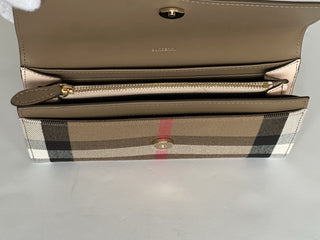 Burberry Halton MX Check Pale Cameo Wallet 80845321 NWT $680