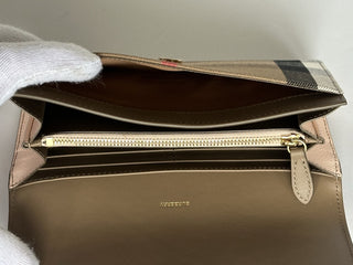 Burberry Halton MX Check Pale Cameo Wallet 80845321 NWT $680