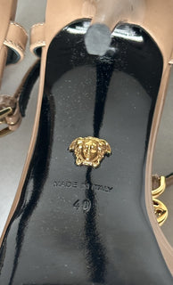 Versace Leather Pump Shoes Sandals Blush 10 US (40 Euro) 1013713 Italy NIB $995