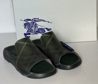 Burberry Mens Stingray Rubber Jungle IP Check Sandals 10 US 43 8088962 NIB $550