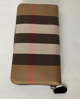 Burberry IP Check Large Zip Around Wallet Taupe Brown 8084560 NWT $630