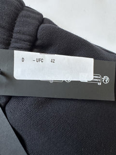 Versace Women's Black Sweatpants Size 8 US (42 Euro) 1014488 NWT $750