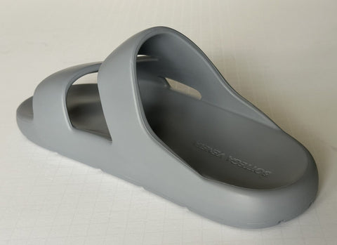 Bottega Veneta Rubber Vapor Ultra-lightweight Sandals 7 US (40 Euro) 6910103 NIB