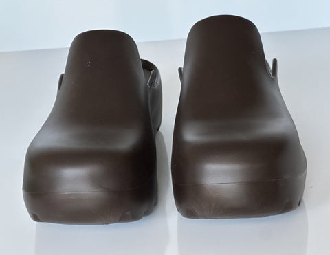 Bottega Veneta Rubber Fondant Sandals Clogs 8 US (41 Euro) 690102 NIB $650