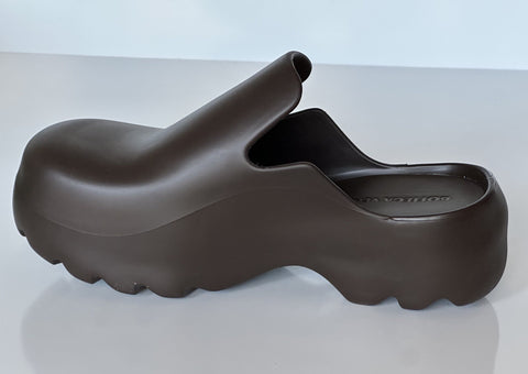 Bottega Veneta Rubber Fondant Sandals Clogs 8 US (41 Euro) 690102 NIB $650