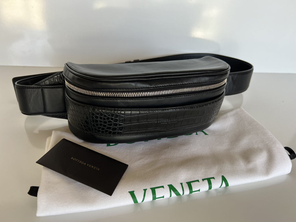 Bottega Veneta Alligator Leather Black Belt / Waist / Body Bag 578140 NWT $6300
